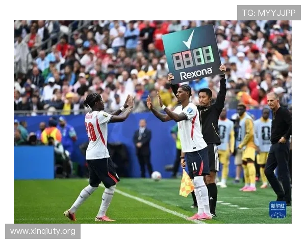 2026世界杯英格兰对阵加纳比赛精彩瞬间足球迷关注的比赛高光全场回放